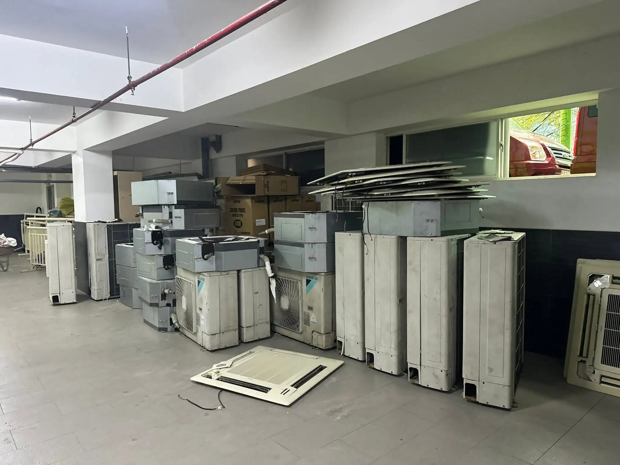 Thu Mua Máy Lạnh Cũ